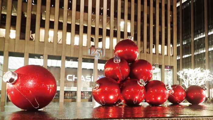 nyc_holiday3